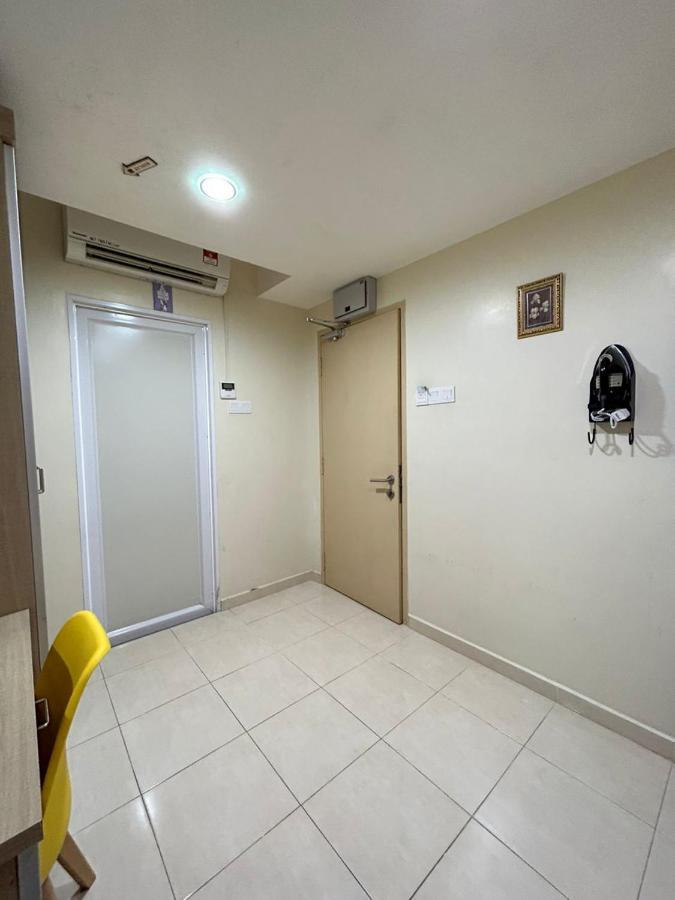 Noor Hotel Kangar Esterno foto